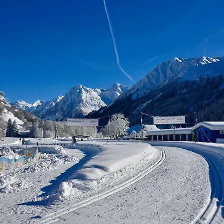 Monami Klosters, Bim Sportplatz Apartment Klosters