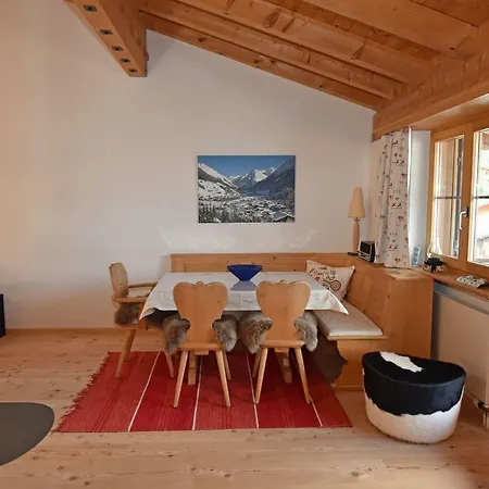 Monami Klosters, Bim Sportplatz * Klosters